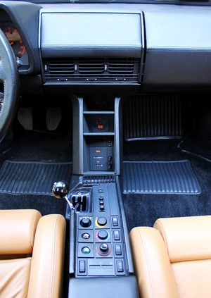 Ferrari Testarossa cena 1290000 przebieg: 12611, rok produkcji 1992 z Zakroczym małe 667